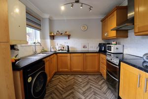 Kitchen/ Diner- click for photo gallery